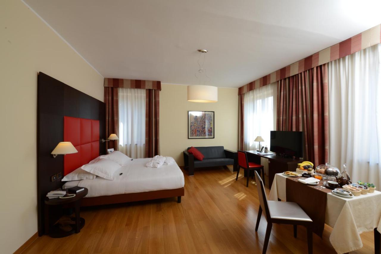 Hotel Guglielmo Catanzaro Dış mekan fotoğraf